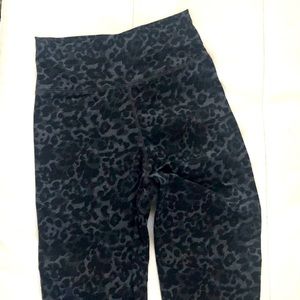 Socialite, grey leopard print leggings